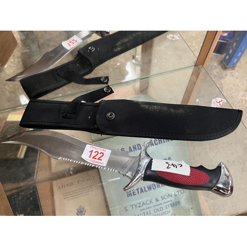 122 - MAXAM knife with sheath