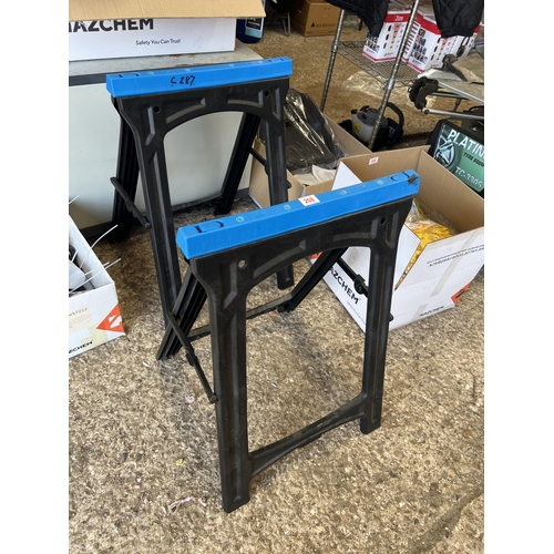 208 - pair folding trestle stands