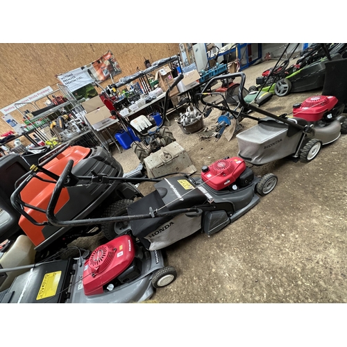 387 - 2019 Honda petrol mower HRX426C   Working order no 37