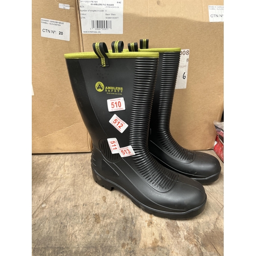 510 - Box , 6 x pairs new safety rigger boots size 8