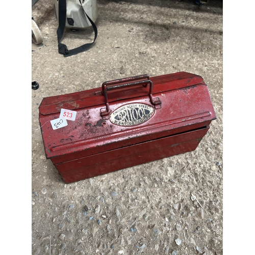 523 - Britool metal tool box