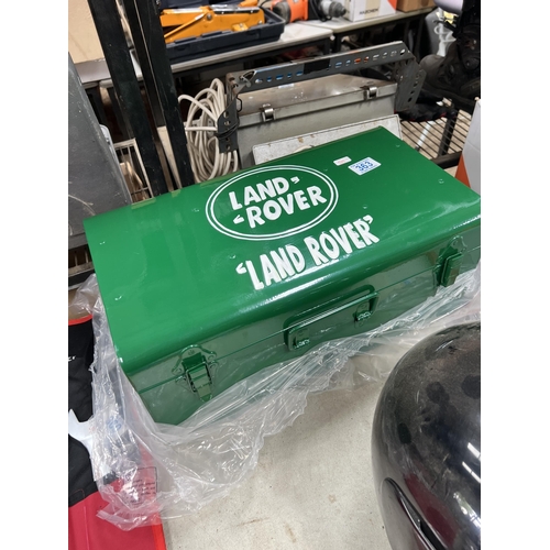 363 - LANDROVER TOOL BOX H529