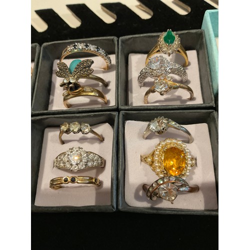 154 - 29 x costume / plated rings , tie clip , pair plated earrings , brooch