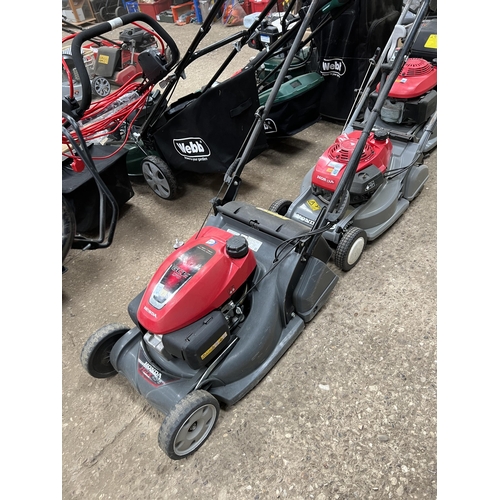 405 - HONDA HRB423 , rear rollers petrol mower , working order , roller slow , no grass bag no 53