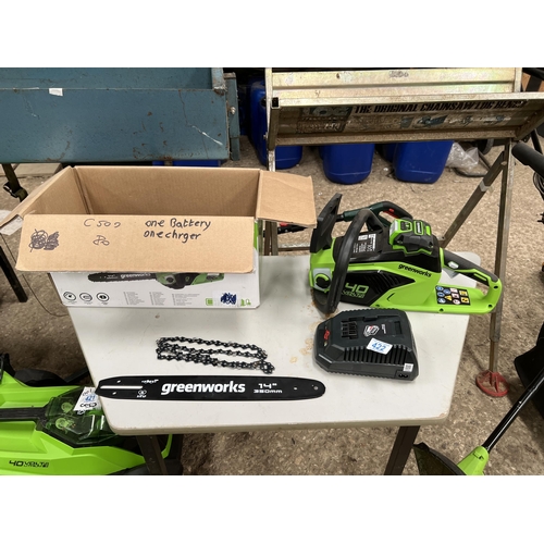 422 - Greenworks cordless 40v battery chainsaw with battery & charger