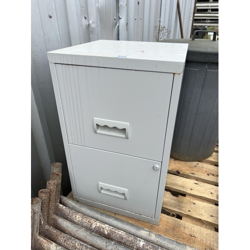 567 - 2 draw filing cabinet