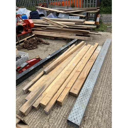 590 - 10 x wood posts , various lengths , longest 7ft11”