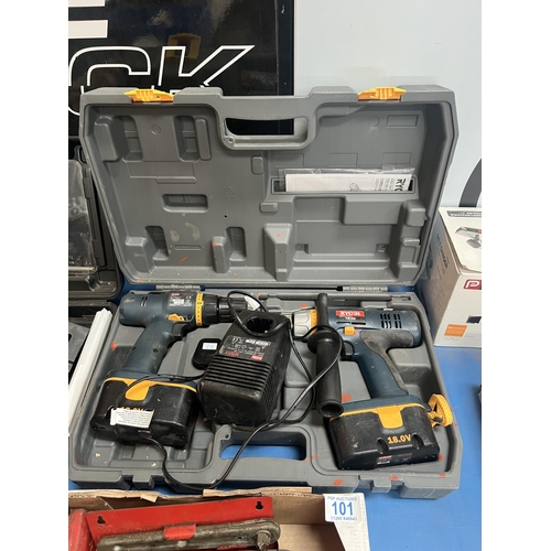 99 - Ryobi drill kit