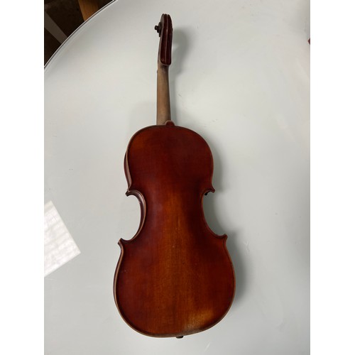 250 - violin in case with bow , for restoration no label