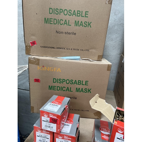 183 - box , 2000 disposable face masks