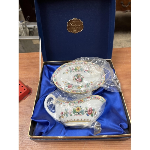 586 - Coalport MING ROSE gravy boat and saucer boxed...