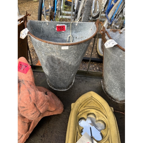 703 - 1/2 bucket planter h