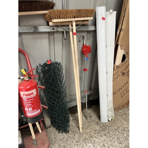 8 - 2 x new yard brooms