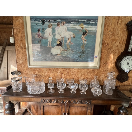 466 - Qty cut glass items