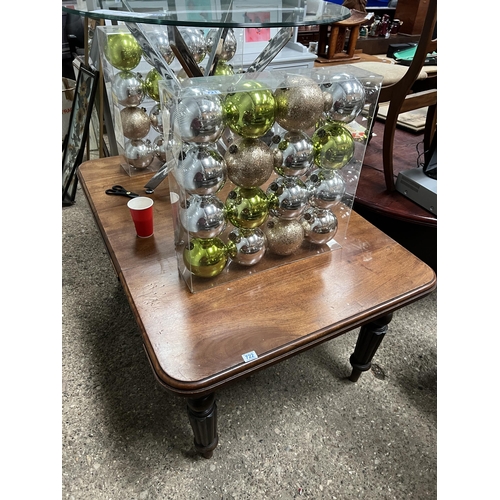 722 - Antique Mahogany dinning table