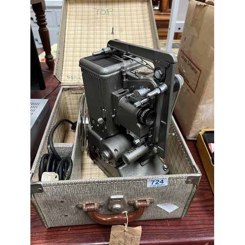 724 - vintage cine projector SPECTO