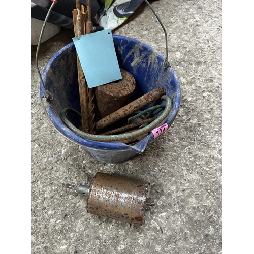 134 - bucket of drill / core drill bits