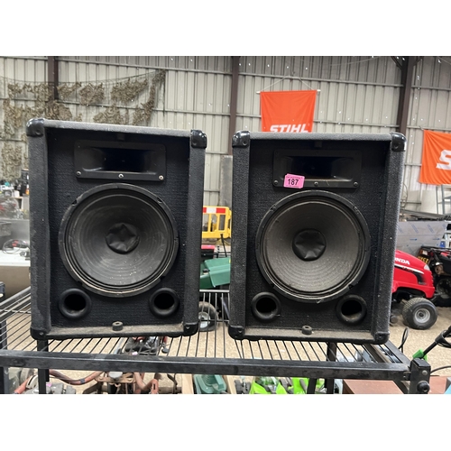 187 - pair speakers y