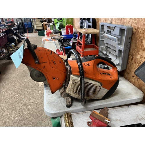 35 - Stihl petrol saw TS410 , working order