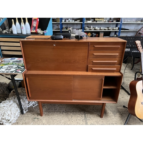 469 - DANISH mid century drinks cabinet MEREDEW , TEAK