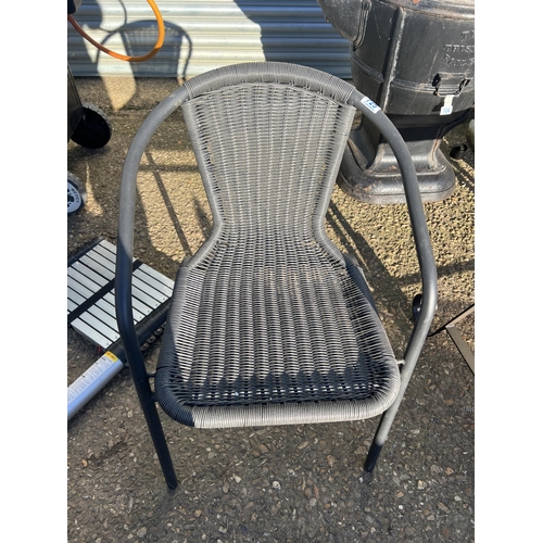 725 - garden chair