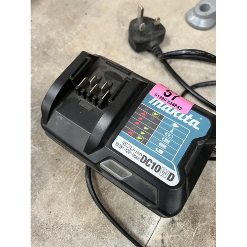 57 - Makita DC10WD new battery charger