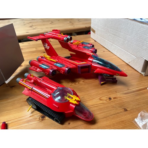 66 - vintage boxed MANTA FORCE RED VENOM by bluebird