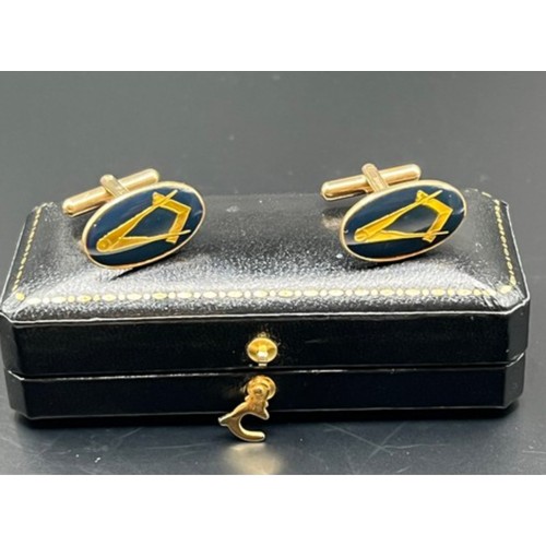 31 - 9ct gold , cufflinks with Masonic symbol square & compass , in original case . Full English hall... 