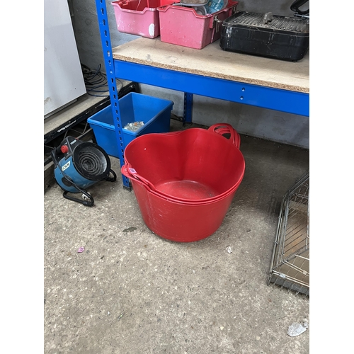 208 - 3vx large trug buckets