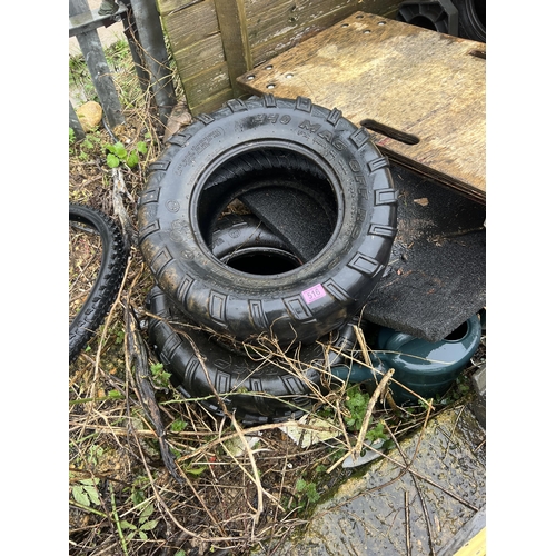 516 - 2 x ride on mower tyres