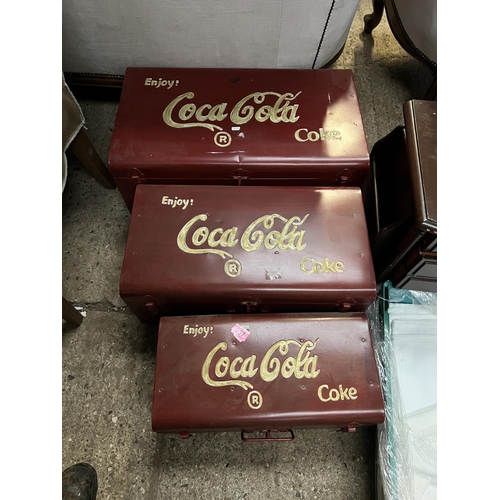 257 - 3vx cola cola metal trunks