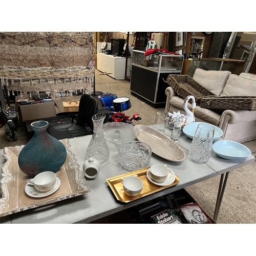 294 - mixed lot China / glass all on table