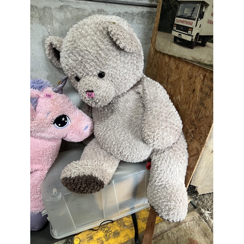 641 - large soft toy teddy bear