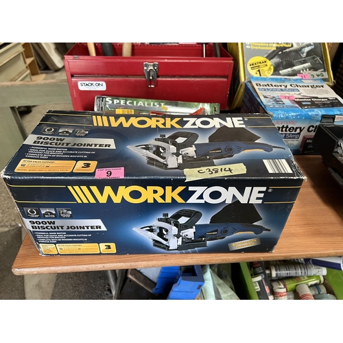 9 - Workzone biscuit jointer