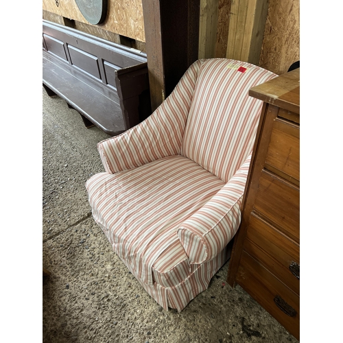 652 - upholstered bedroom chair