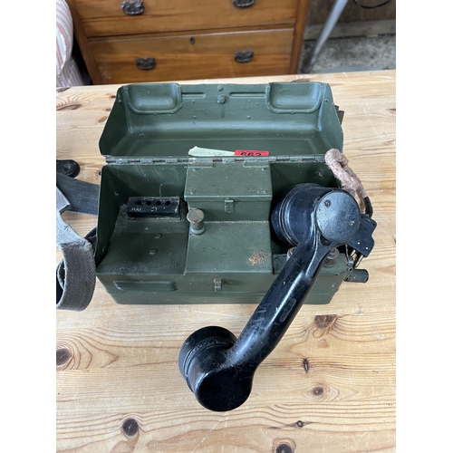 662 - vintage military field telephone