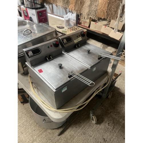 799 - PARRY double fryer 240v