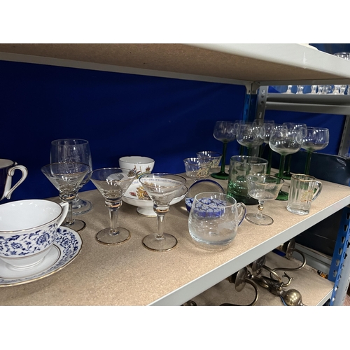 610 - shelf mixed drinking glasses , paper weight etc..