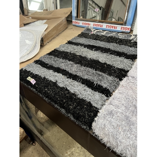 777 - new hand woven rug 134cm x 70cm