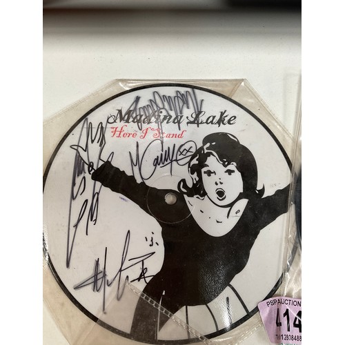 414 - 5 x 7” singles 3 x Picture discs , signed Madina Lake , The Belie stars , Linda Ronstadt Ltd edition... 