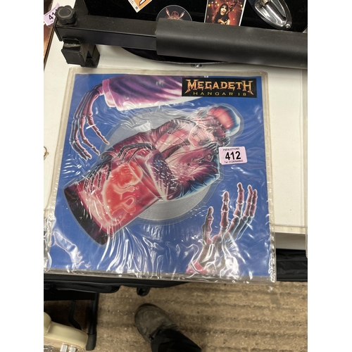 412 - MEGADETH HANGAR 18 , picture disc record LP