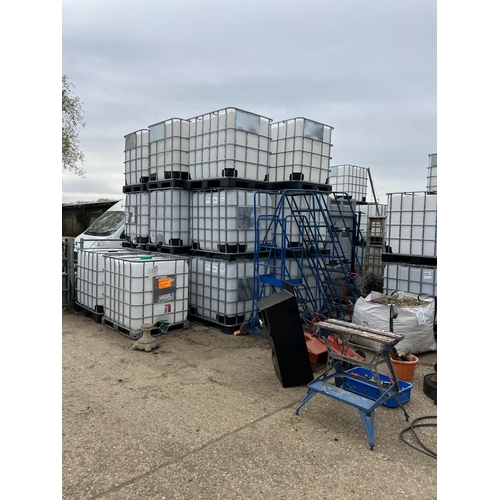 536 - 1 x IBC 1000 litre water container , tank pallet , used once for food use only , in excellent condit... 