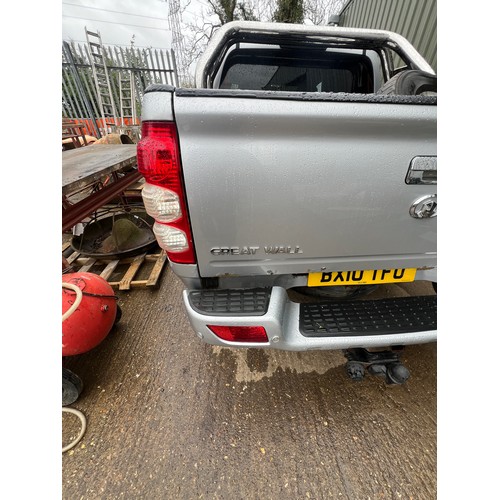 1 - Great Wall STEED , 2 axle pick up truck , petrol , 2010 , MOT low mileage