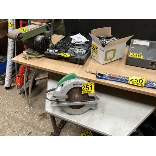 251 - Hitachi 240v circular saw