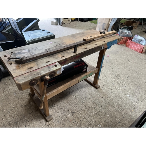 643 - Work bench