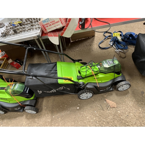 307 - Greenworks CORDLESS 48v mower with battery charger [ new / demostrator ) , 36cm cut