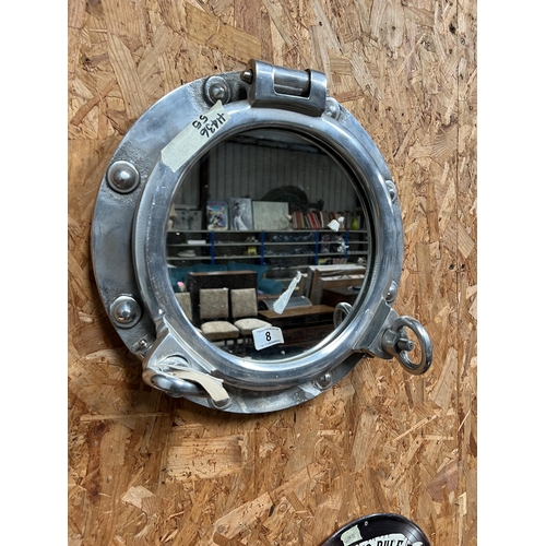 8 - Porthole mirror h436