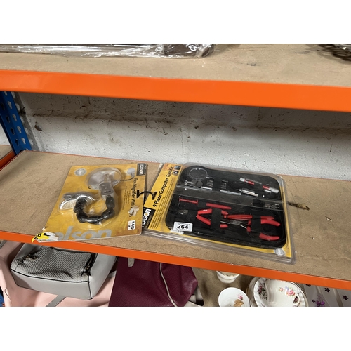 264 - tool kit plus magnifier glass h410