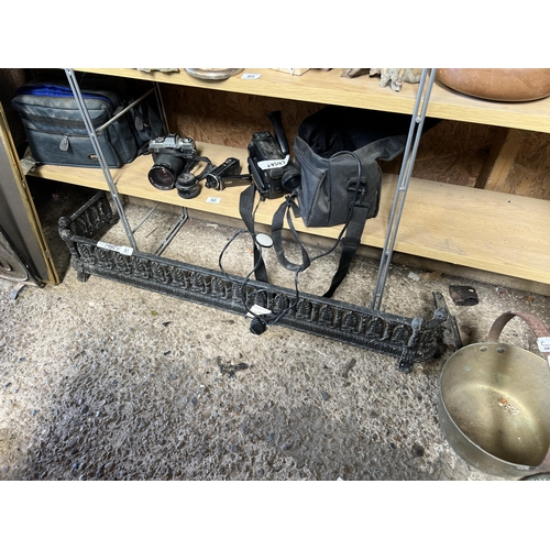 91 - Cast iron fire fender a/f