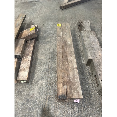280 - Reclaimed oak beam 175x19x30.5